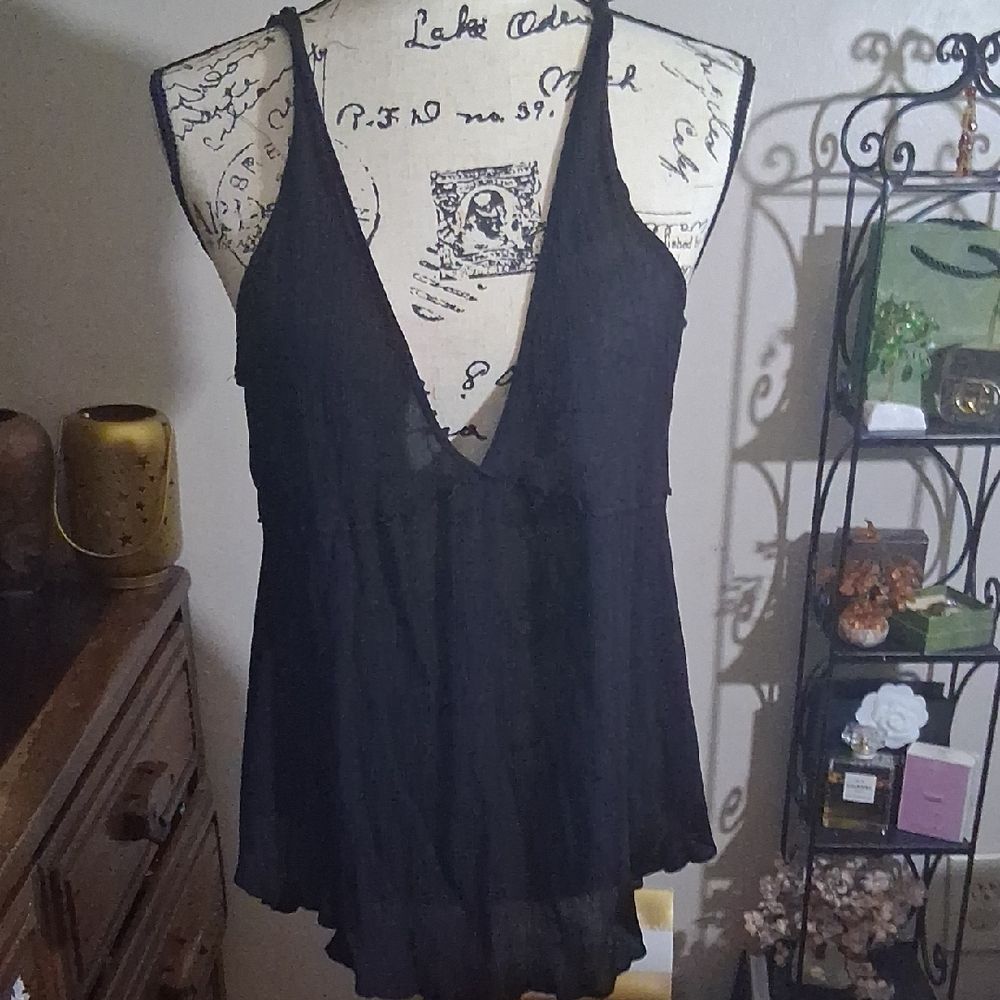 Free People Black Sheer V-Neck Camisole Top Size Large